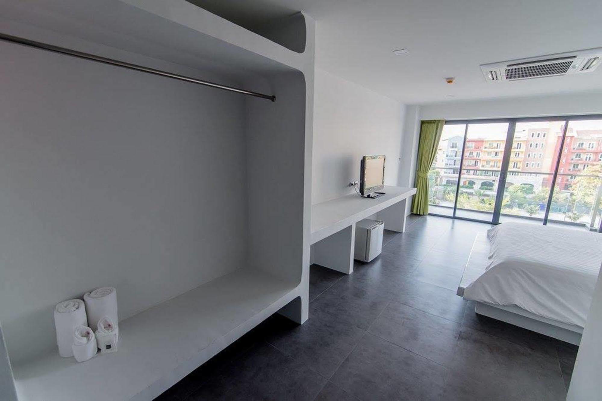 Panitar Haus Otel Çonburi Dış mekan fotoğraf