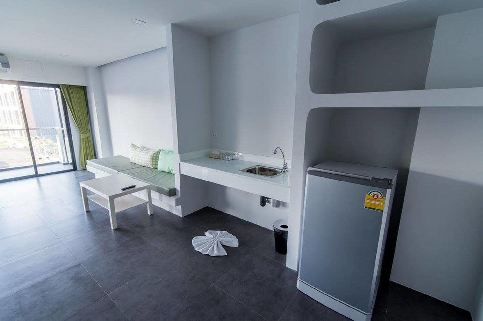 Panitar Haus Otel Çonburi Dış mekan fotoğraf