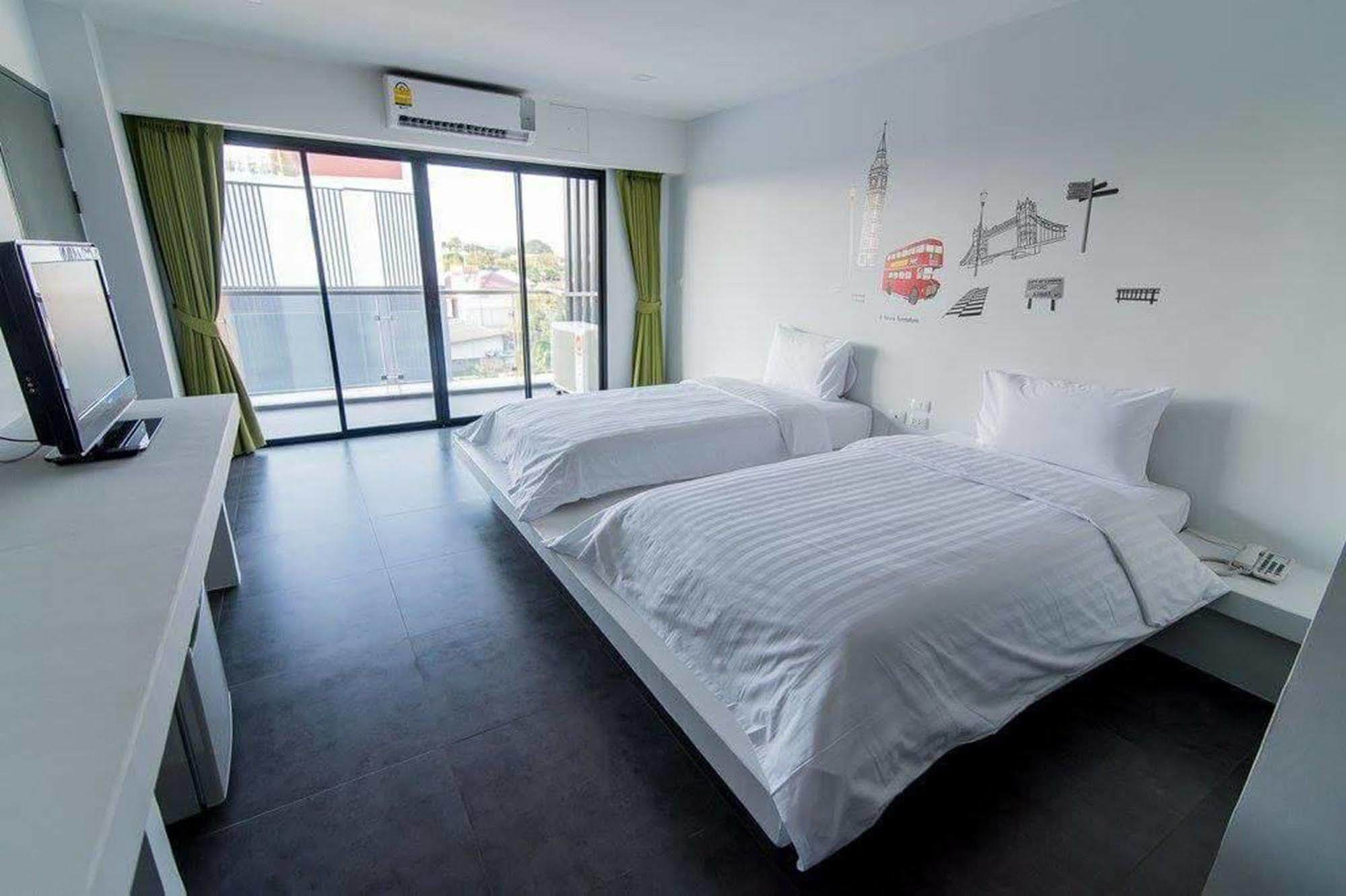 Panitar Haus Otel Çonburi Dış mekan fotoğraf