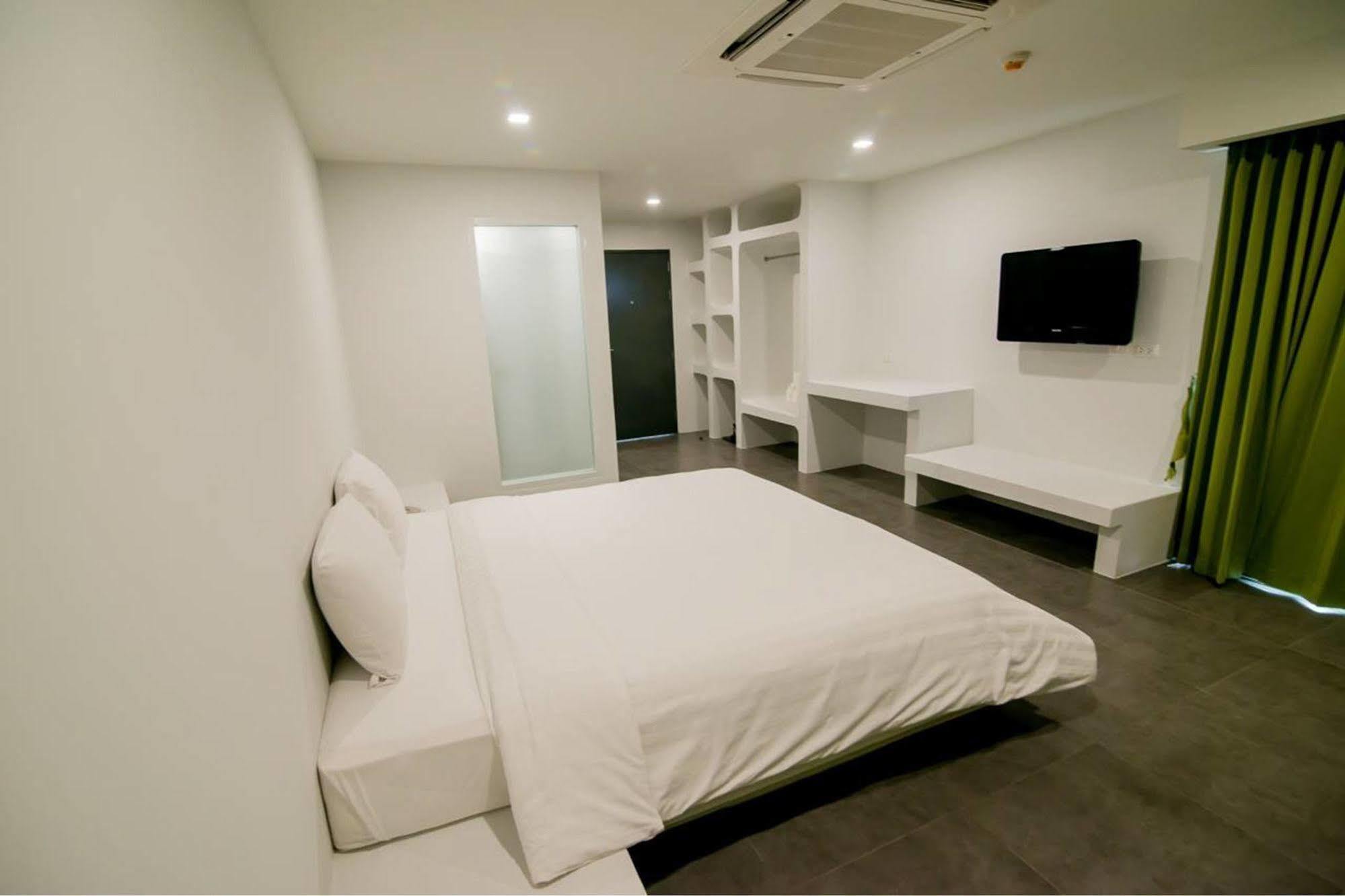 Panitar Haus Otel Çonburi Dış mekan fotoğraf