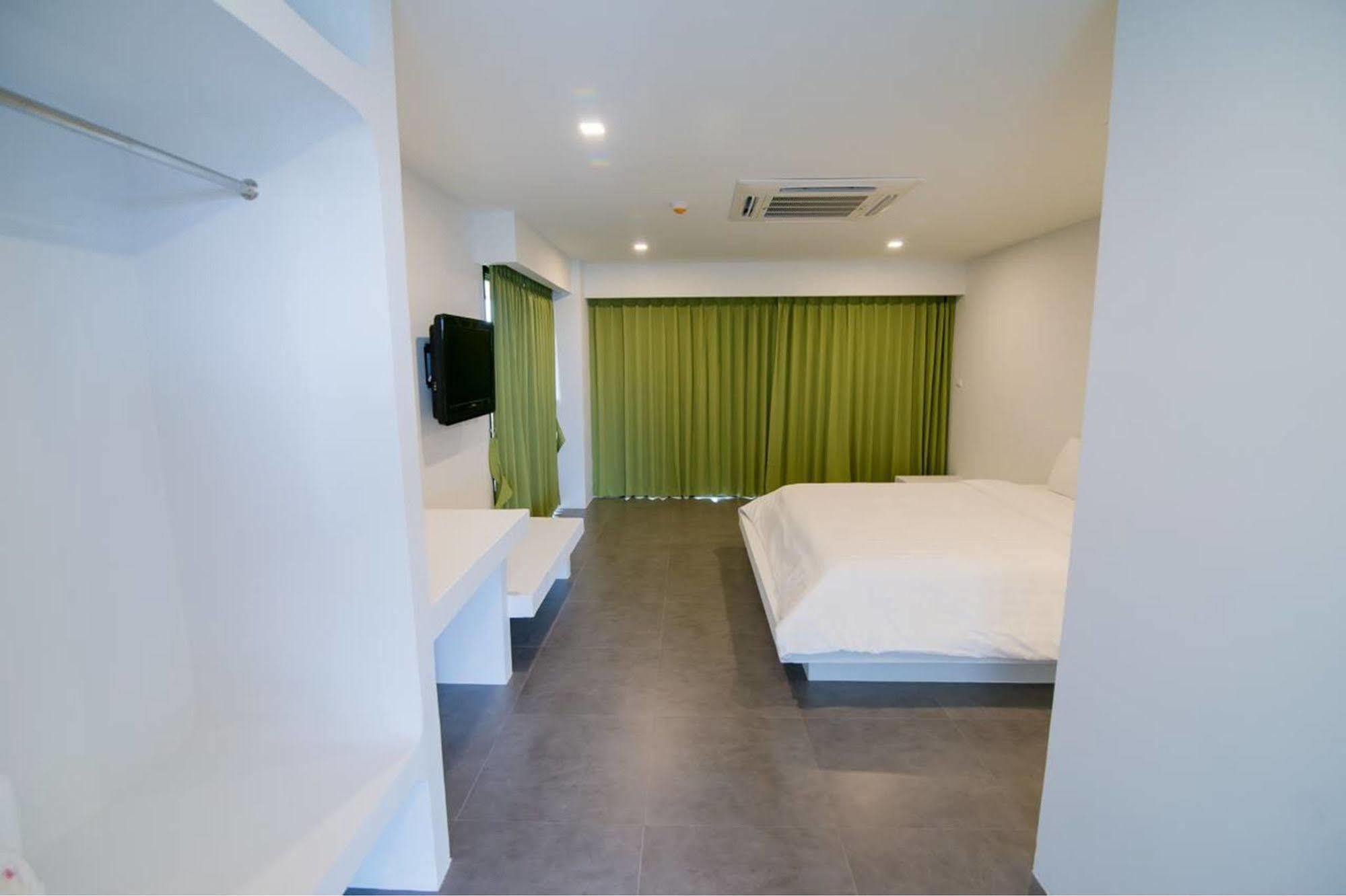 Panitar Haus Otel Çonburi Dış mekan fotoğraf