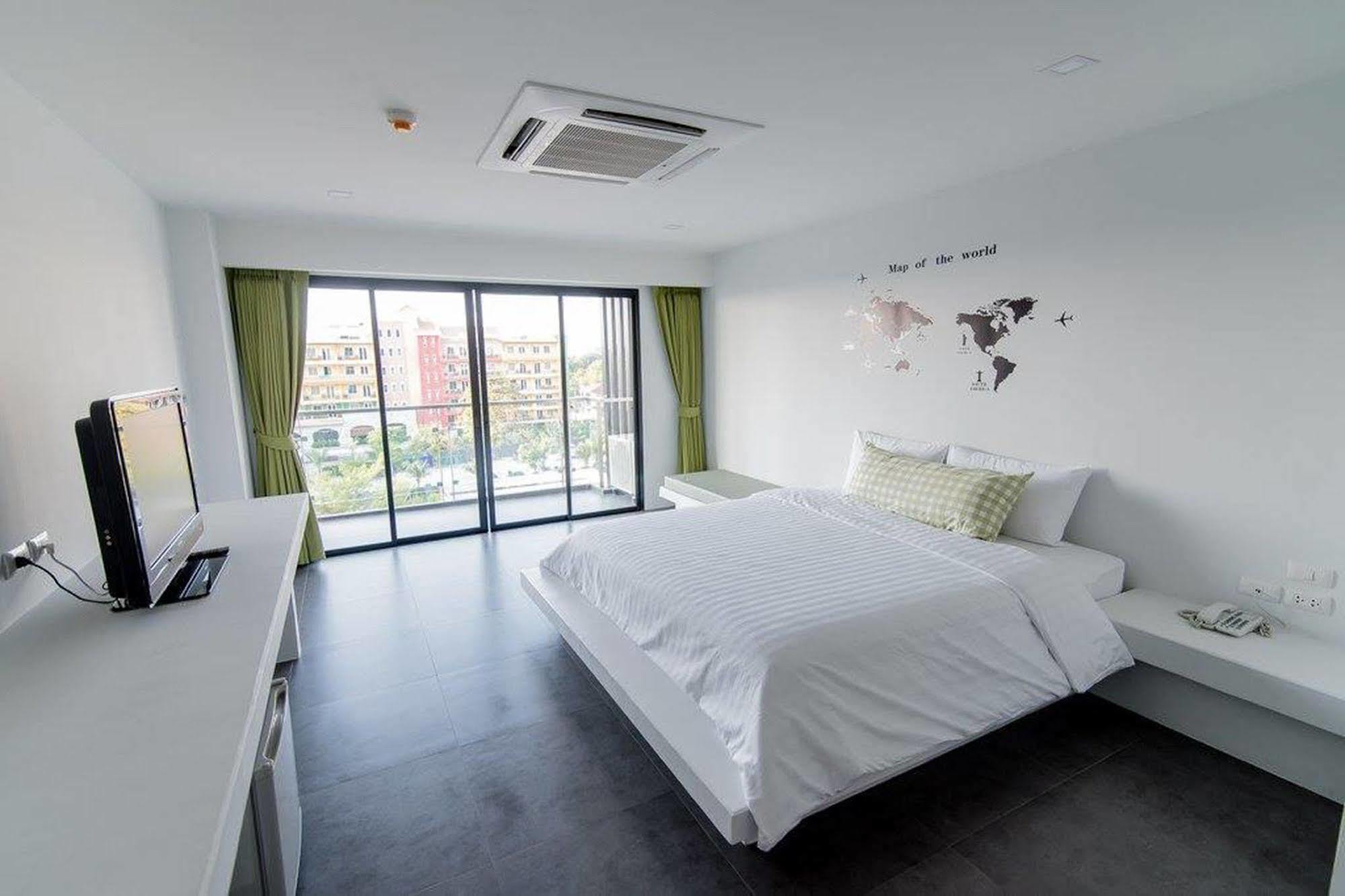 Panitar Haus Otel Çonburi Dış mekan fotoğraf